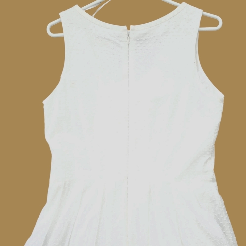 New Sandra Darren White Swiss Dot Fit and Flare - Picture 5 of 9